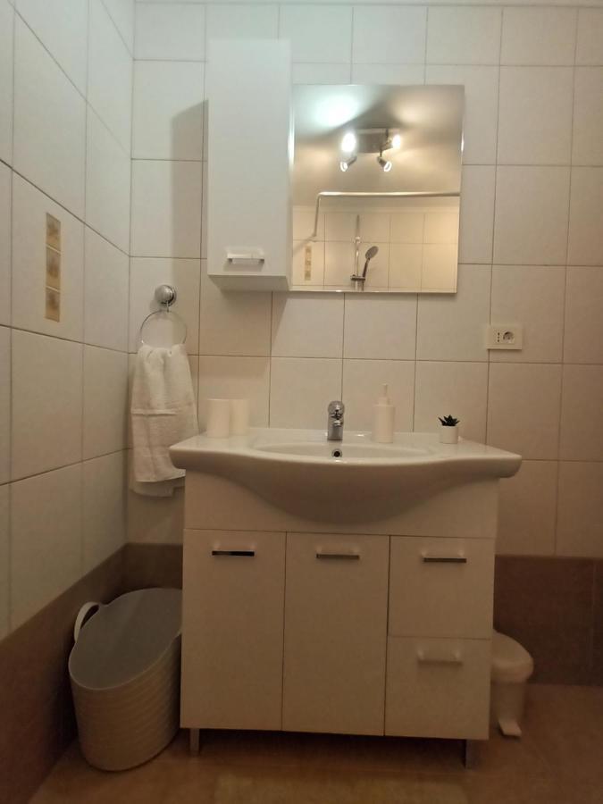 Guesthouse Marija Potpićan Extérieur photo
