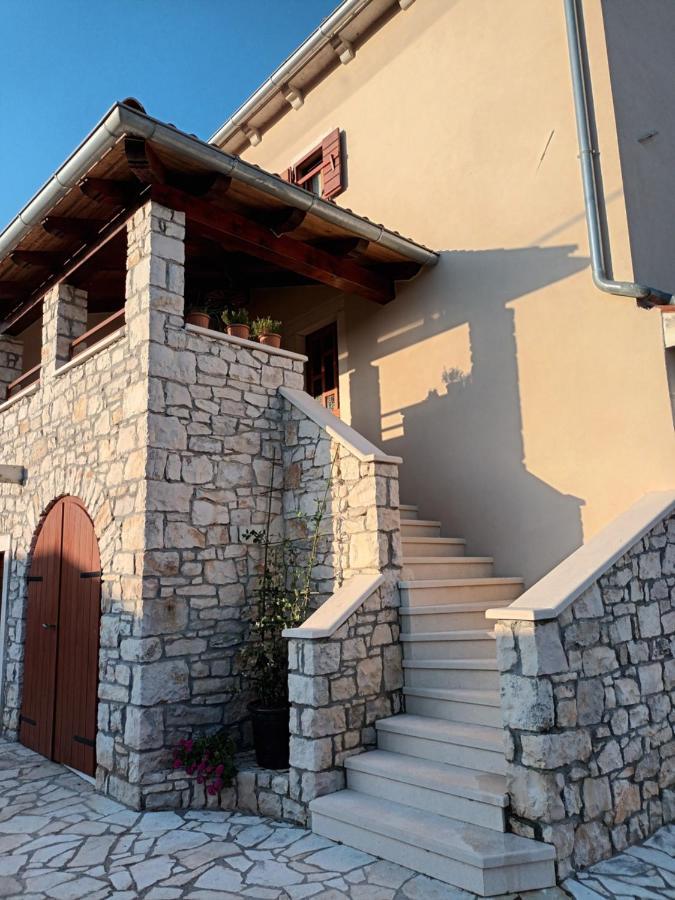 Guesthouse Marija Potpićan Extérieur photo